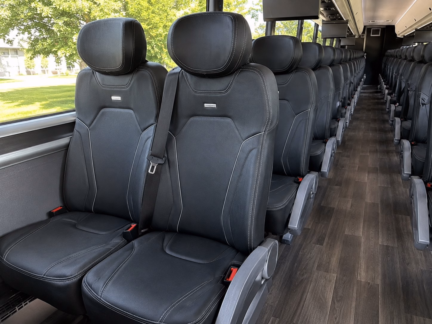how starting location and deadhead affect bus rental rates in kingsport tennessee